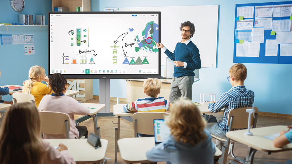 Smart Classroom – Large-Format Multi-Point Infrared Touch Frame Smart Classroom – Large-Format Multi-Point Infrared Touch Frame